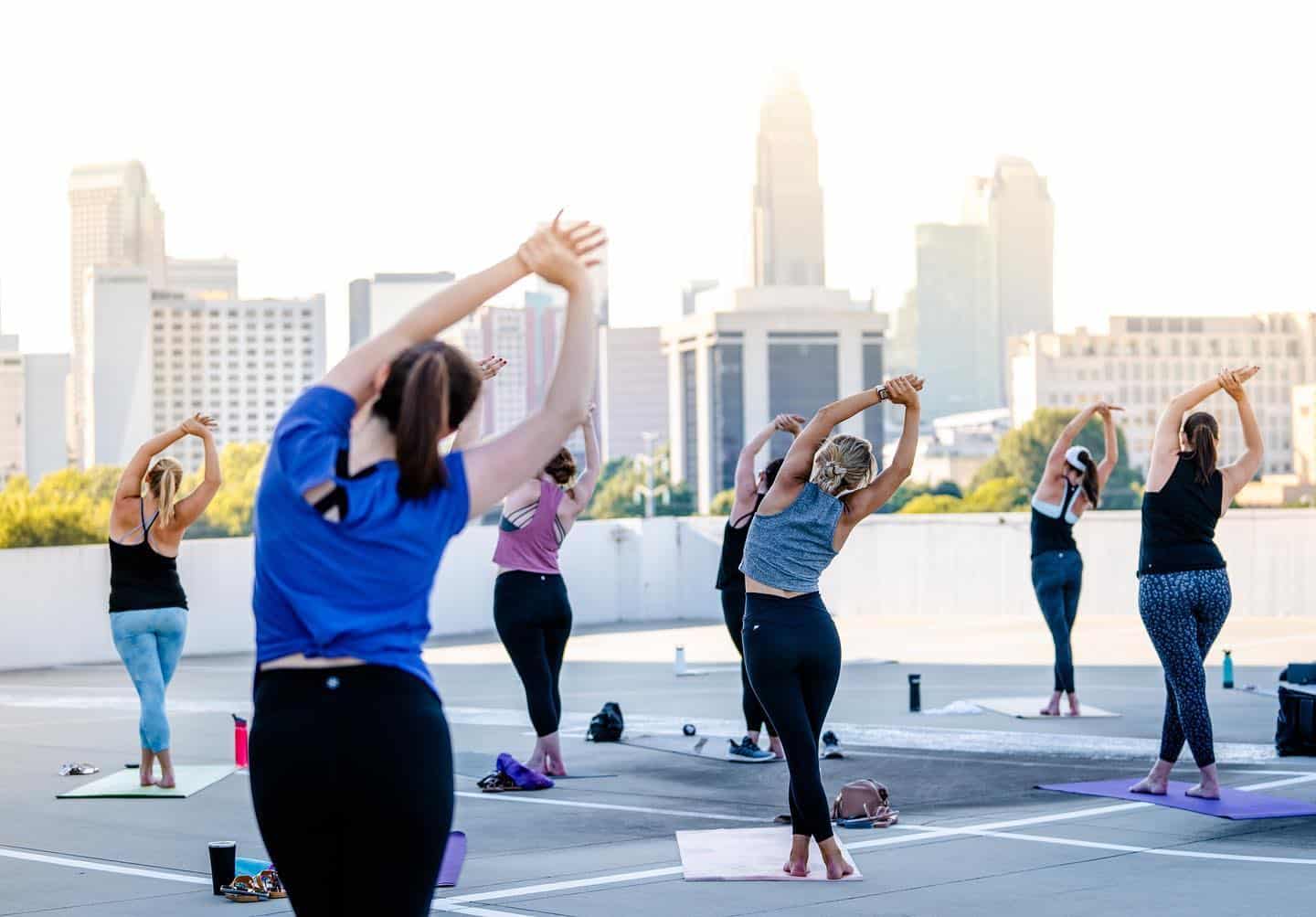 Sweat with us every Tuesday evening throughout March! ⁣⁣
⁣⁣
MET SWEAT — ⁣⁣
 Every Tuesday⁣⁣
 6:00 p.m. - 7:00 p.m.⁣⁣
 In partnership with @sweatnetcharlotte⁣⁣
 Breathtaking skyline views ⁣⁣
 Yoga, cardio dance, etc. ⁣
 $15 per class ⁣
⁣⁣
Slide into our DMs or drop a comment if you want a FREE month of Met Sweat!